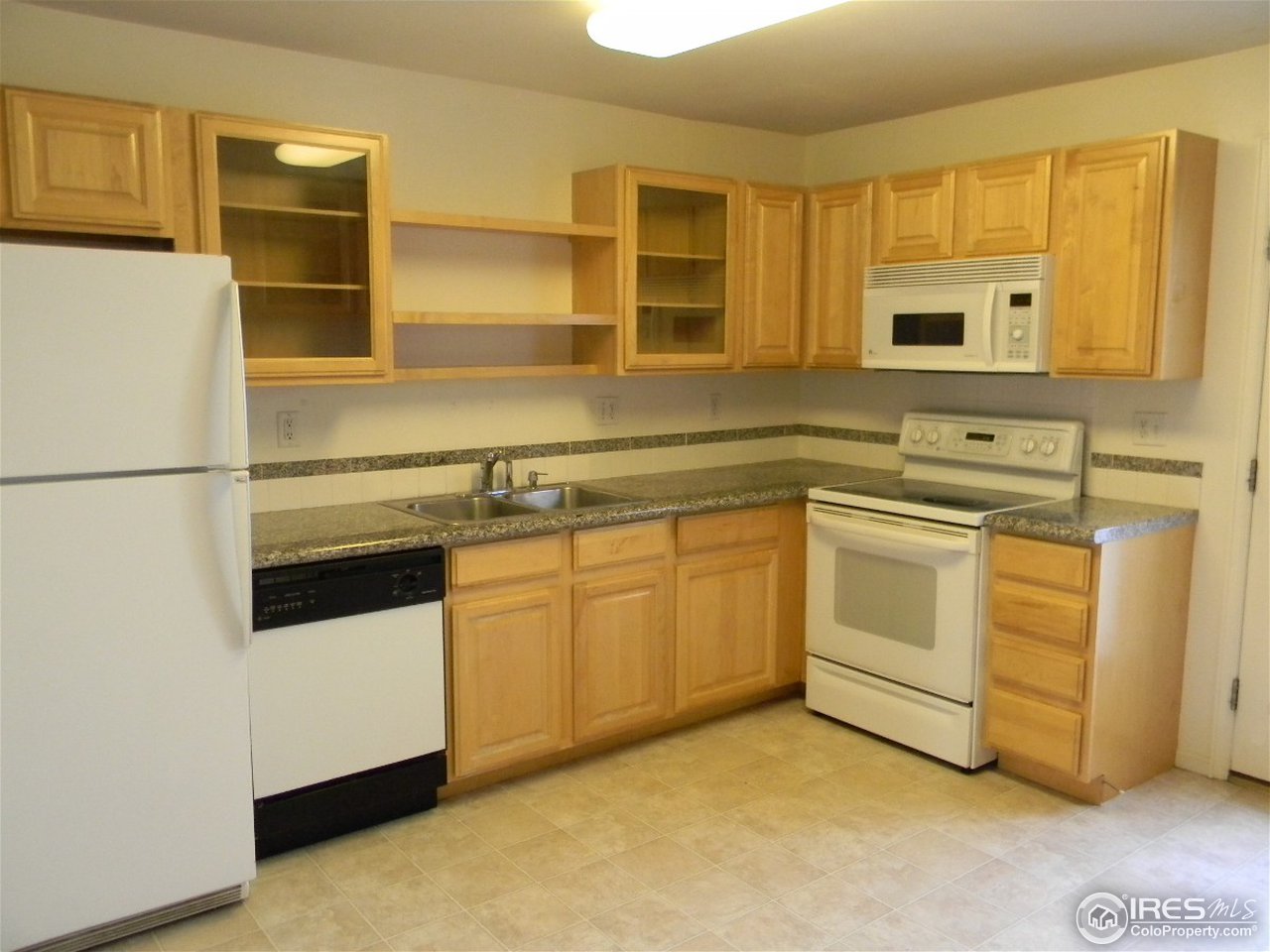 2500 Bison Road Fort Collins, CO 80525 - Photo 4 of 14 Gallery Image 4