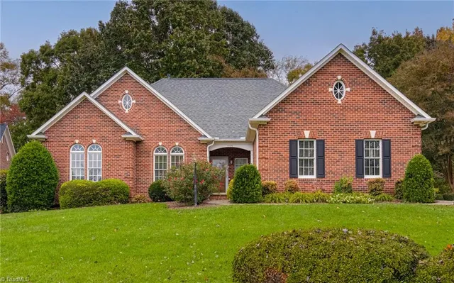 $649,900 | 1025 Glen Day Drive, Clemmons, NC 27012