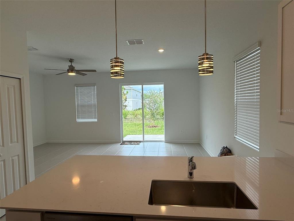 2691 Skyline Loop Kissimmee, FL 34758 - Photo 8 of 27