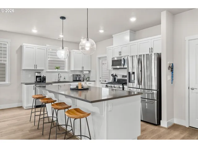 $564,900 | 16870 Southwest Sunshine Coast Street, Tigard, OR 97223