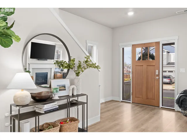 $564,900 | 16870 Southwest Sunshine Coast Street, Tigard, OR 97223