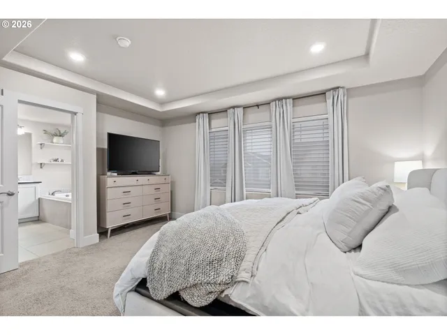 $564,900 | 16870 Southwest Sunshine Coast Street, Tigard, OR 97223