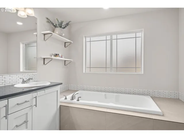 $564,900 | 16870 Southwest Sunshine Coast Street, Tigard, OR 97223