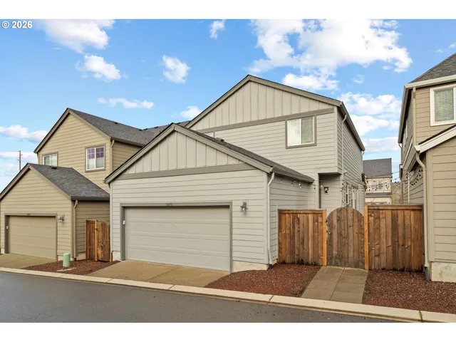 $564,900 | 16870 Southwest Sunshine Coast Street, Tigard, OR 97223