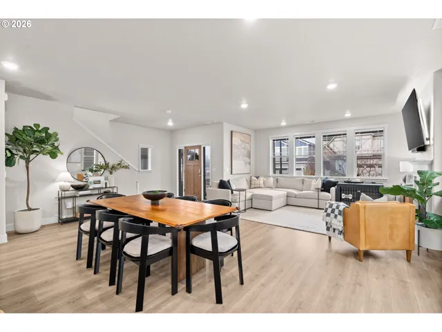 $564,900 | 16870 Southwest Sunshine Coast Street, Tigard, OR 97223