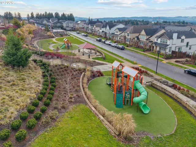 $564,900 | 16870 Southwest Sunshine Coast Street, Tigard, OR 97223