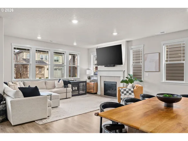 $564,900 | 16870 Southwest Sunshine Coast Street, Tigard, OR 97223