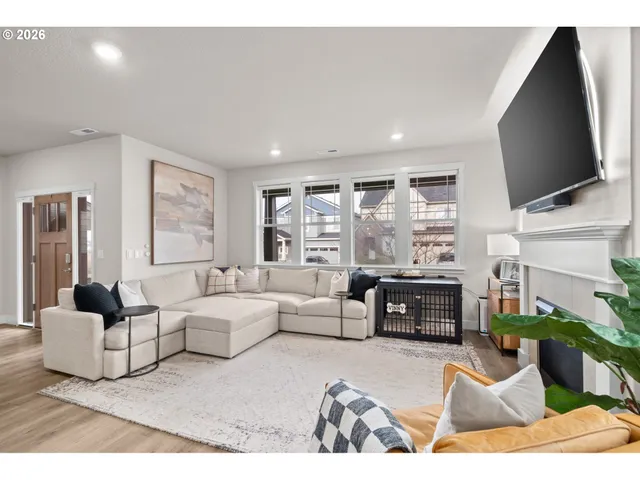 $564,900 | 16870 Southwest Sunshine Coast Street, Tigard, OR 97223