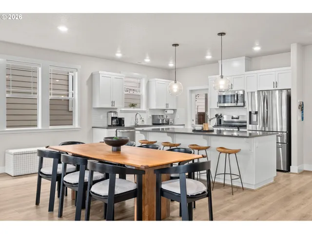 $564,900 | 16870 Southwest Sunshine Coast Street, Tigard, OR 97223