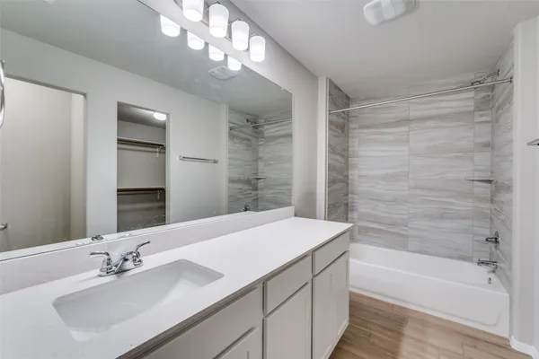 $1,992 | 68 Bent Trl Lane, Georgetown, TX 78628