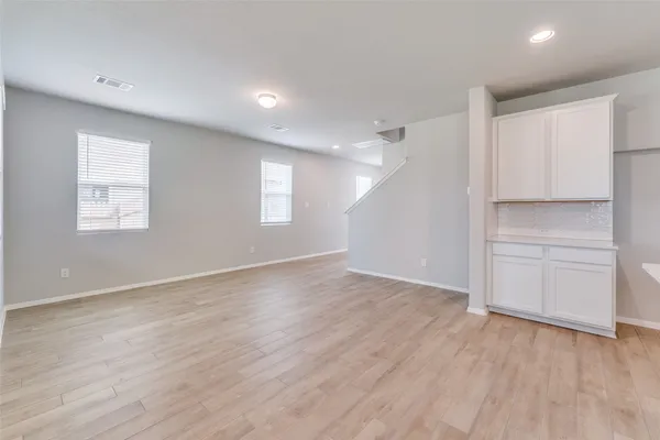 $1,992 | 68 Bent Trl Lane, Georgetown, TX 78628