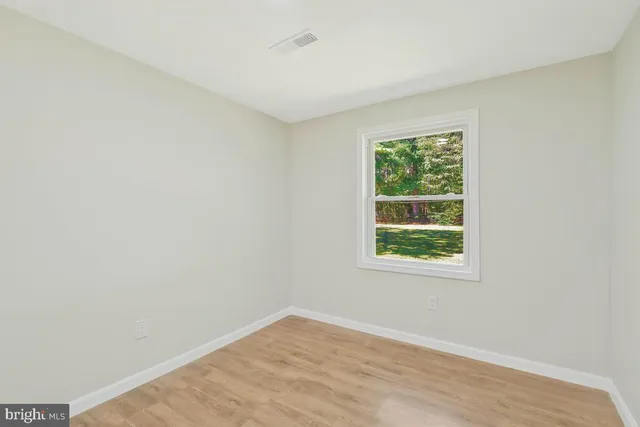 $2,100 | 21975 Baja Lane, Great Mills, MD 20634