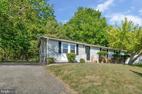 $2,450 | 21975 Baja Lane, Great Mills, MD 20634
