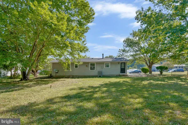 $2,450 | 21975 Baja Lane, Great Mills, MD 20634