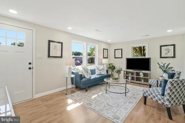 $2,450 | 21975 Baja Lane, Great Mills, MD 20634