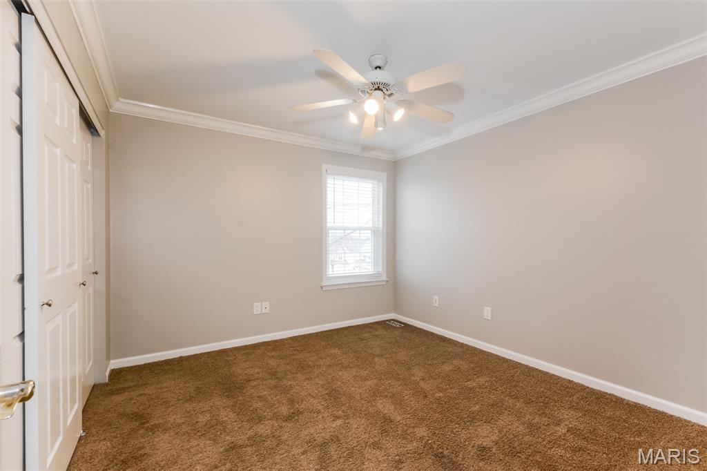 2345 Hunters Crest Drive Ballwin, MO 63011 - Photo 11 of 17