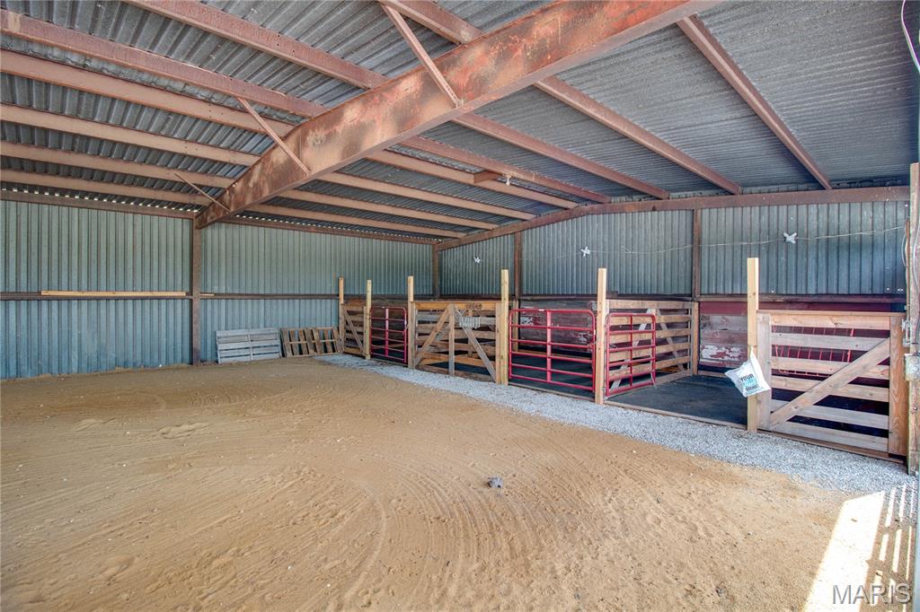 32312 Pleasant Hill Road Girard, IL 62640 - Photo 32 of 40