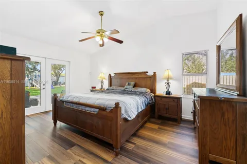 $685,000 | 4201 Southwest 78th Drive, Davie, FL 33328