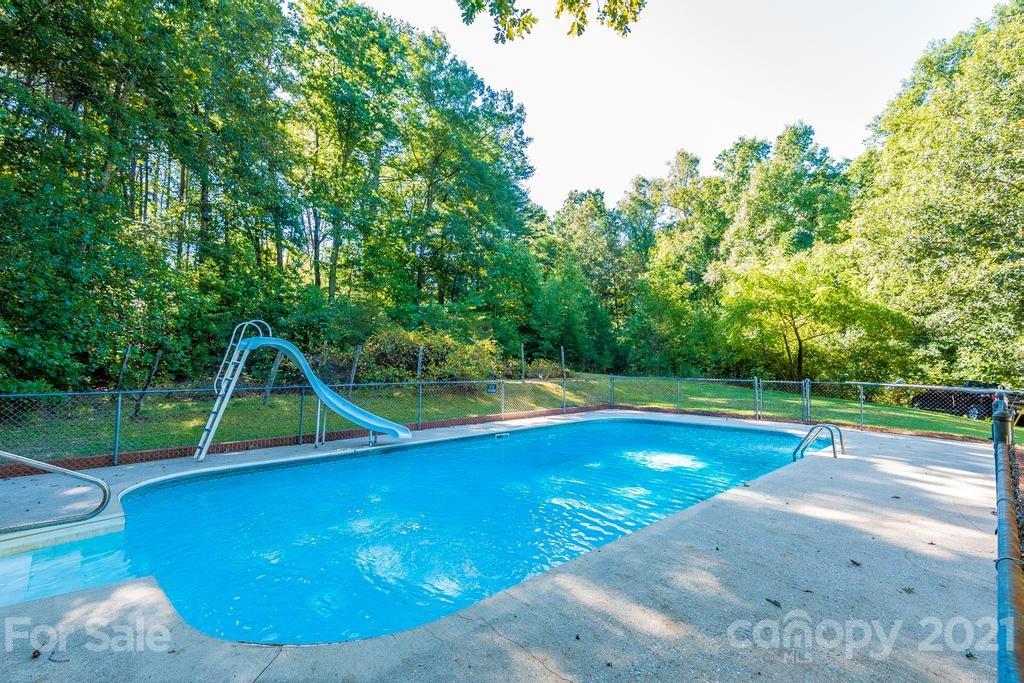 4367 Miller Bridge Road Connelly Springs, NC 28612 - Photo 12 of 46 Gallery Image 12