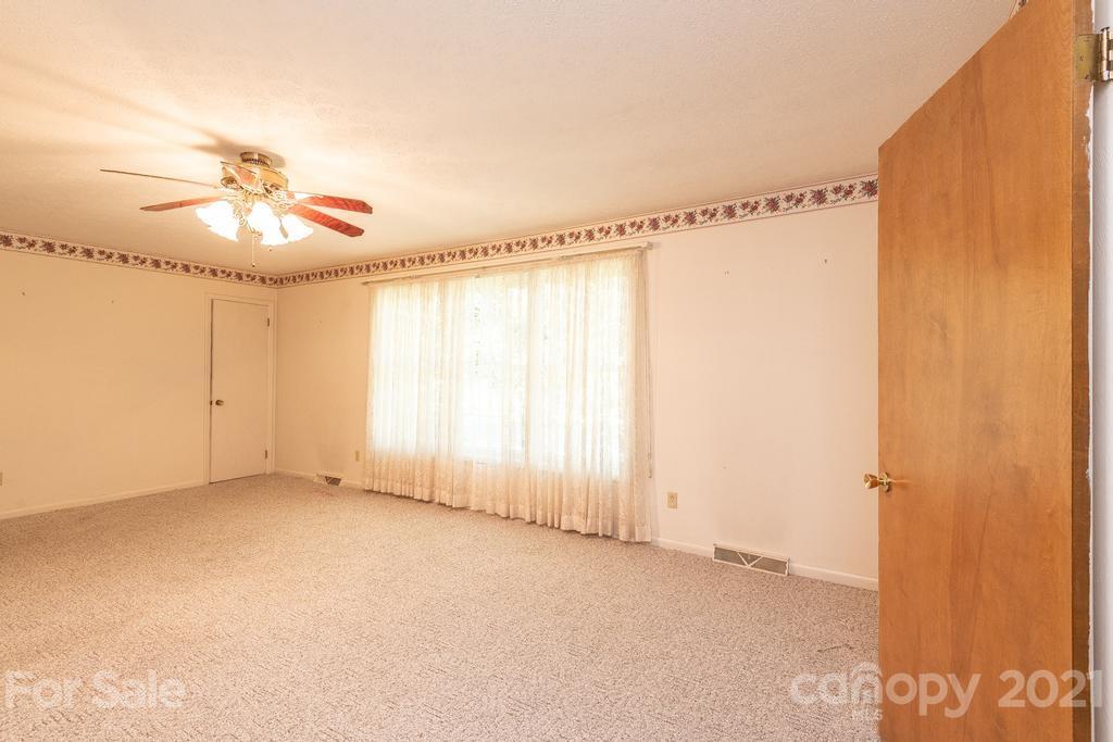 4367 Miller Bridge Road Connelly Springs, NC 28612 - Photo 16 of 46 Gallery Image 16