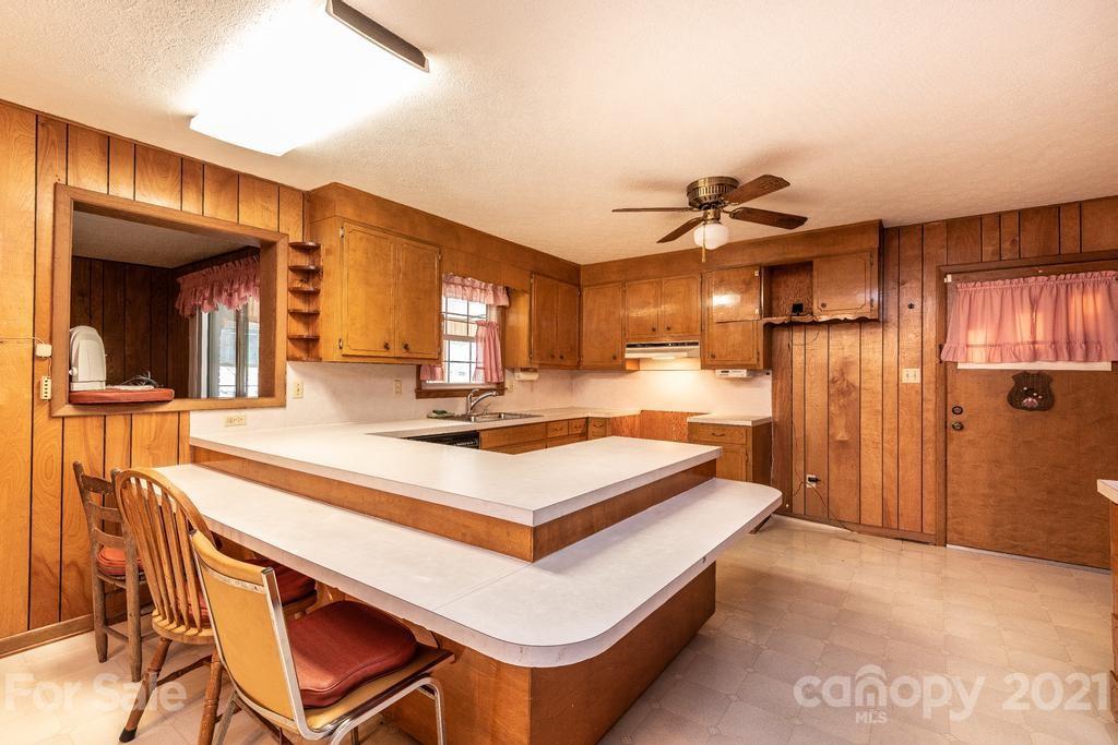 4367 Miller Bridge Road Connelly Springs, NC 28612 - Photo 20 of 46 Gallery Image 20