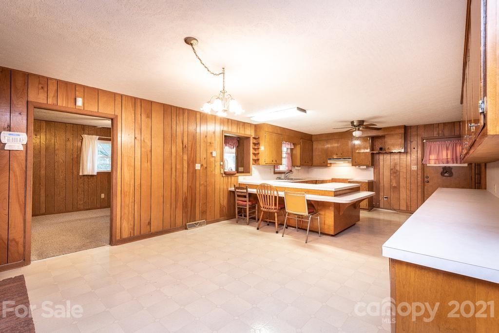 4367 Miller Bridge Road Connelly Springs, NC 28612 - Photo 23 of 46 Gallery Image 23