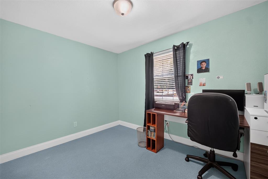 519 East 8th Street Irving, TX 75060 - Photo 15 of 31