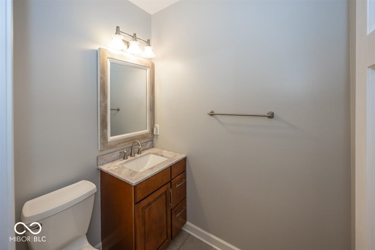 11368 Royal Circle Carmel, IN 46032 - Photo 15 of 35