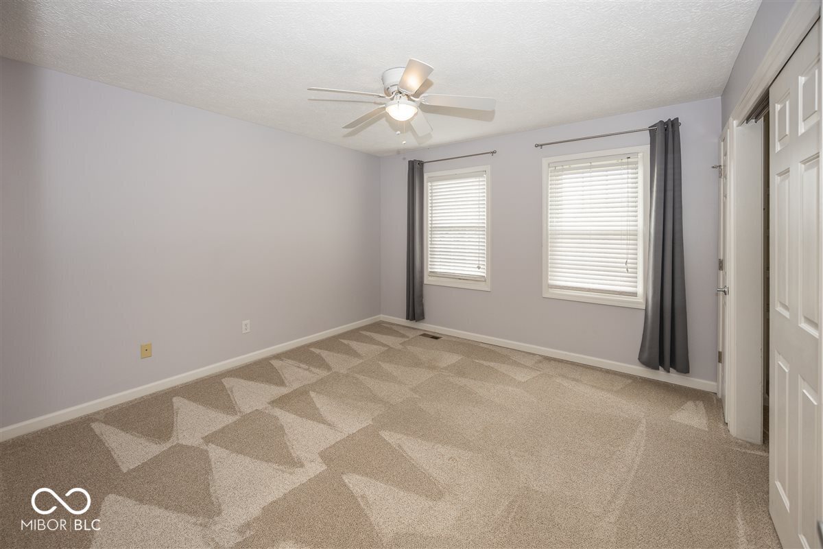 11368 Royal Circle Carmel, IN 46032 - Photo 23 of 35