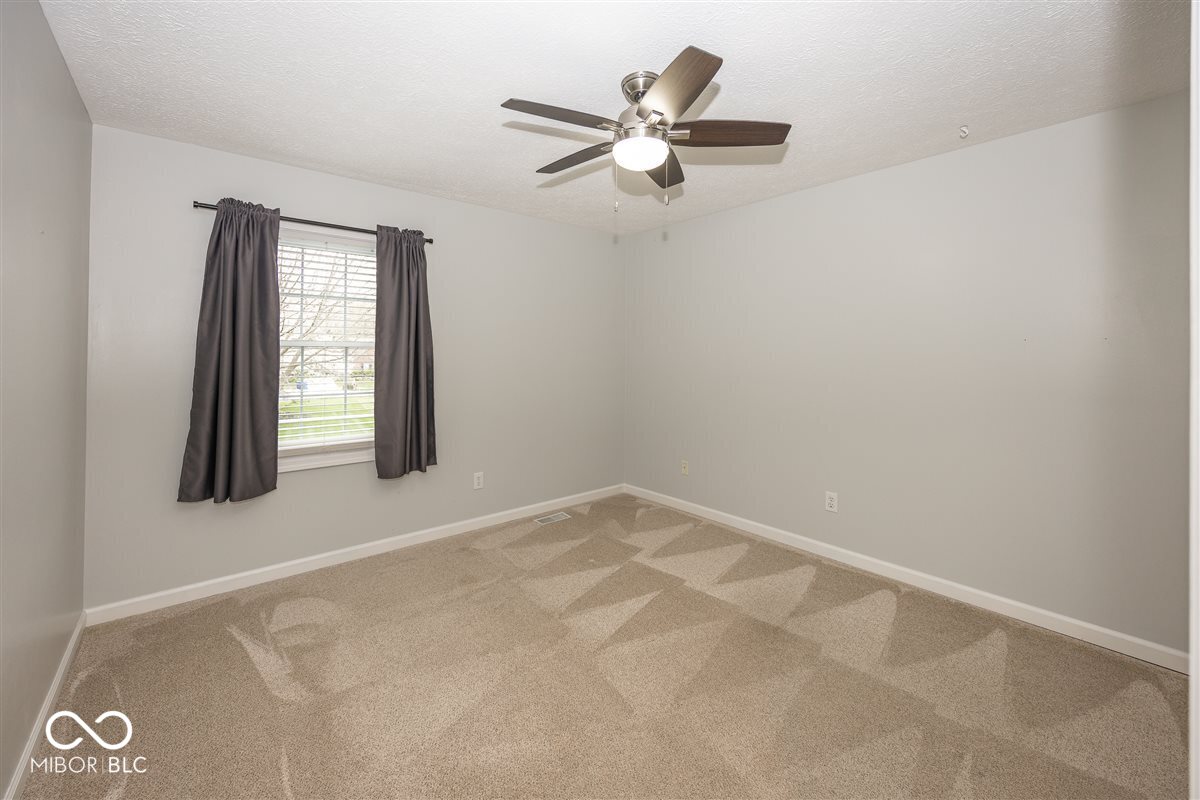 11368 Royal Circle Carmel, IN 46032 - Photo 24 of 35