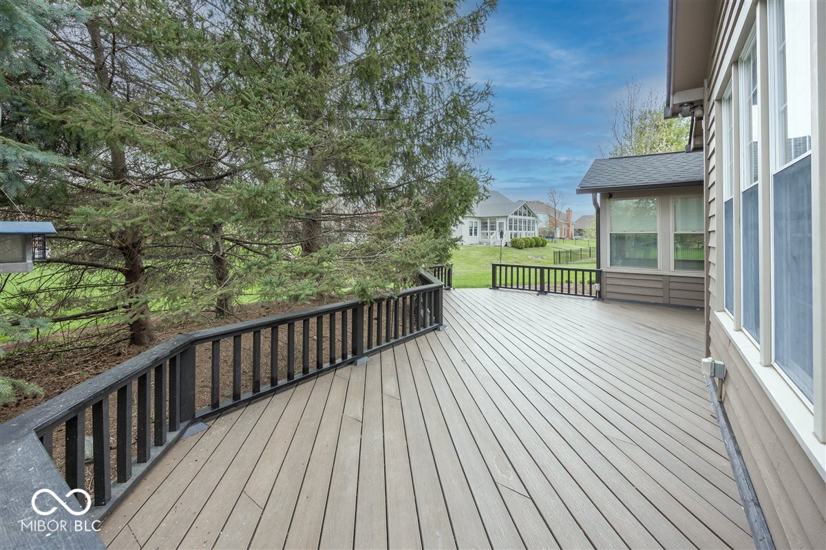 11368 Royal Circle Carmel, IN 46032 - Photo 31 of 35