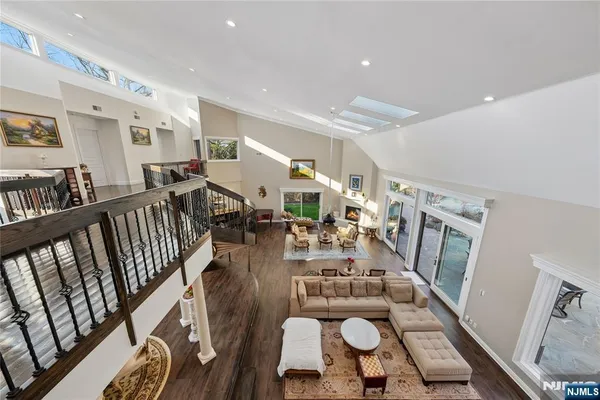 $3,290,000 | 93 Jackson Drive, Cresskill, NJ 07626