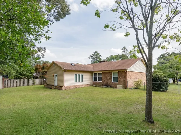 $265,000 | 6406 Irvington Court, Fayetteville, NC 28314