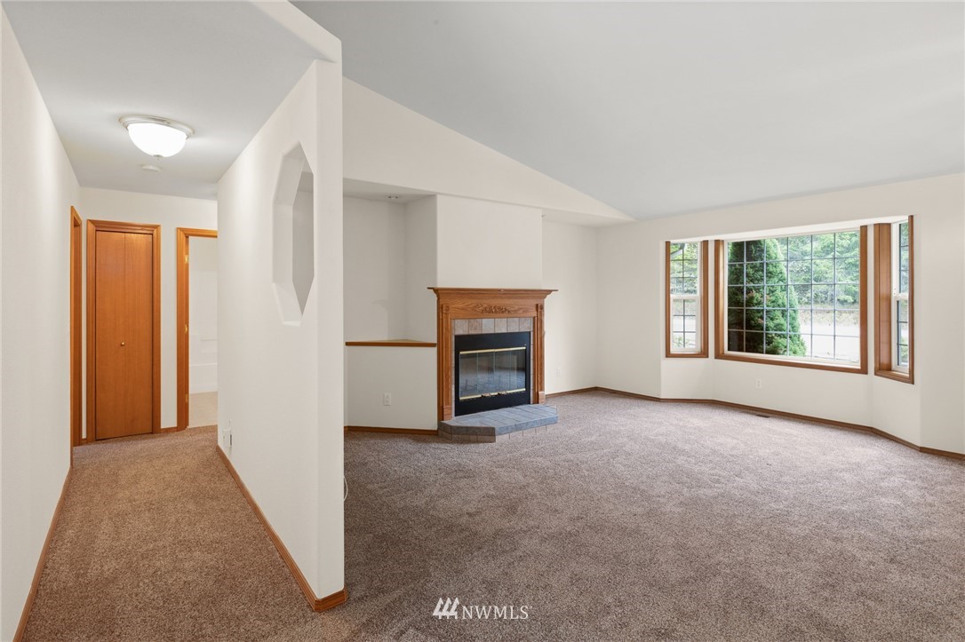 41 Ripplebrook Drive Port Angeles, WA 98362 - Photo 3 of 30 Gallery Image 3