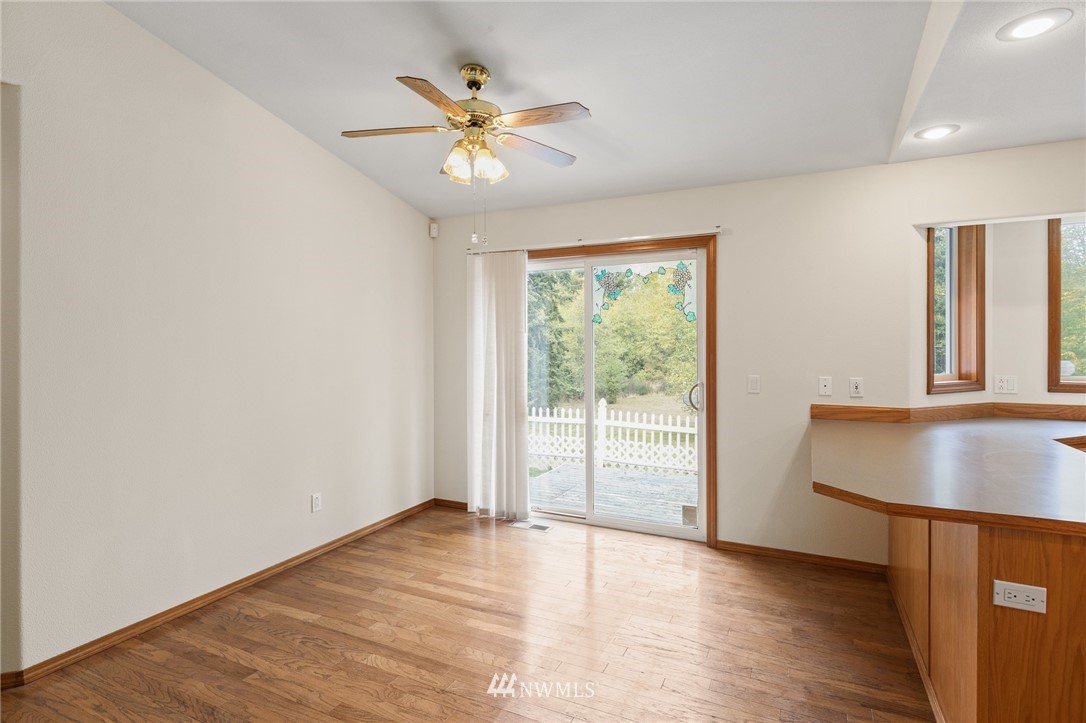 41 Ripplebrook Drive Port Angeles, WA 98362 - Photo 6 of 30 Gallery Image 6