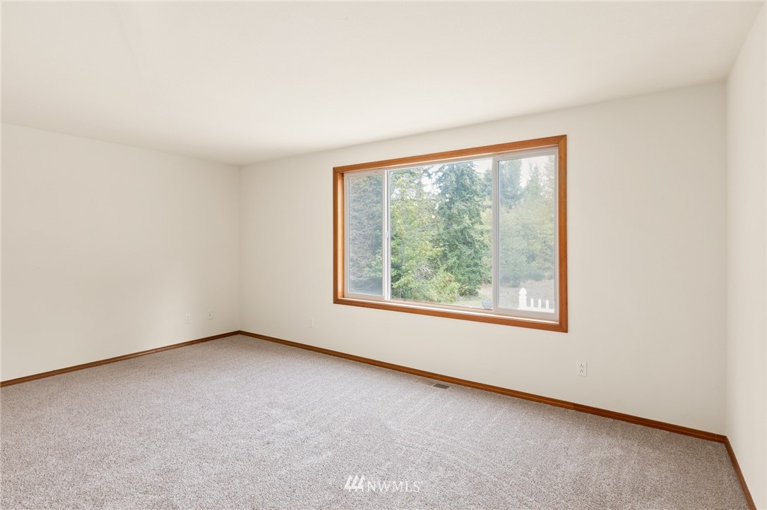 41 Ripplebrook Drive Port Angeles, WA 98362 - Photo 10 of 30 Gallery Image 10