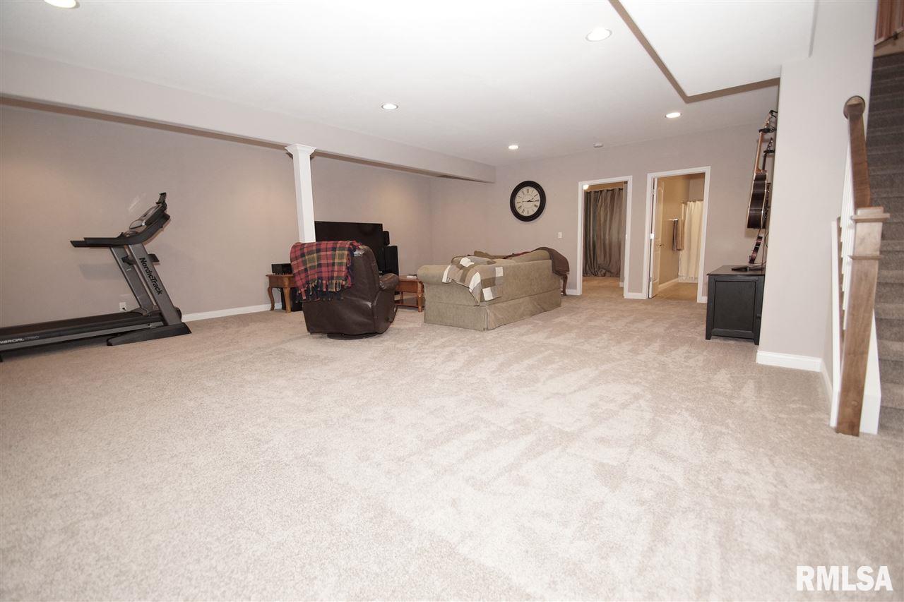 189 Yordy Road Morton, IL 61550 - Photo 21 of 30 Gallery Image 21
