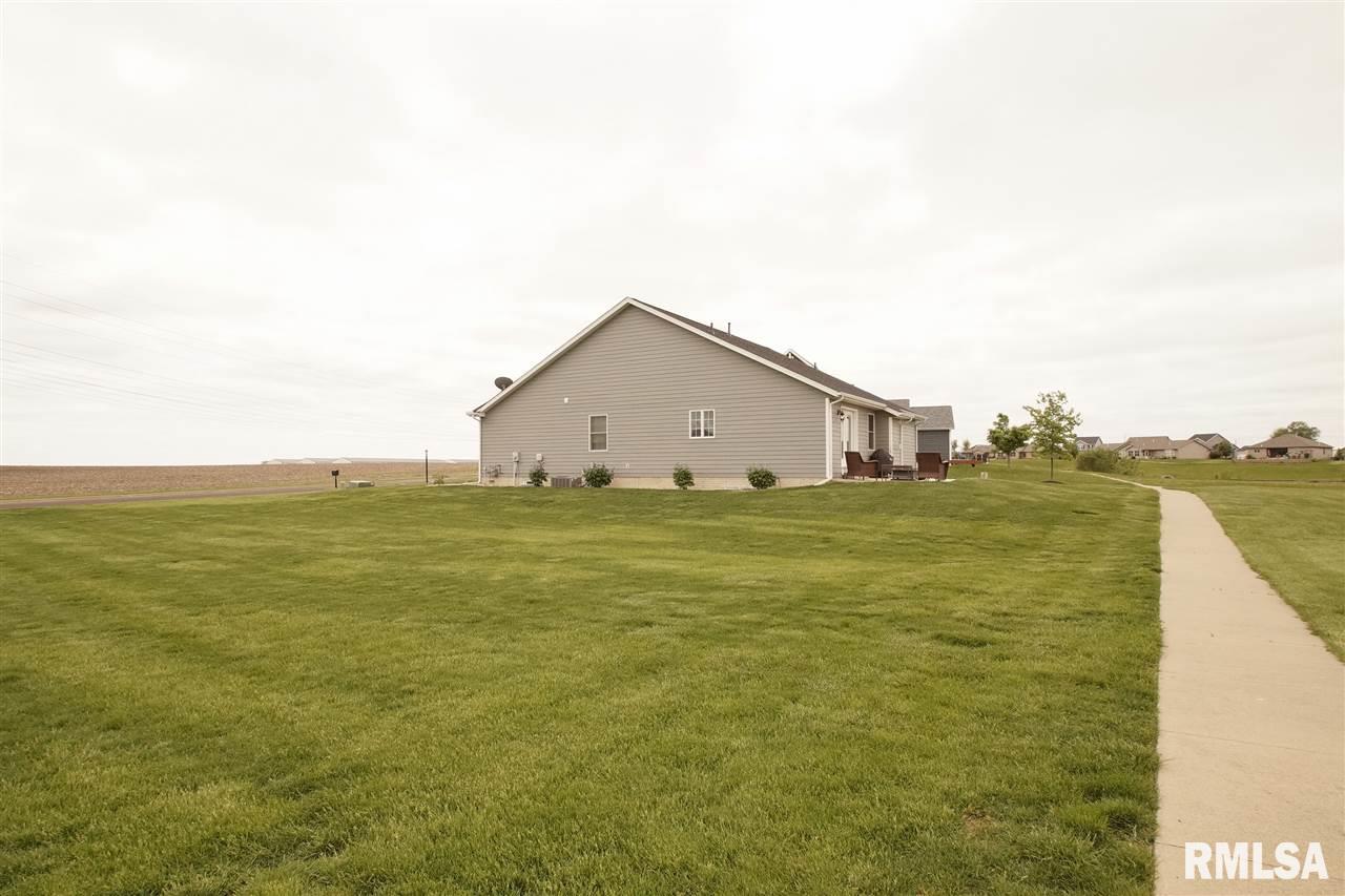 189 Yordy Road Morton, IL 61550 - Photo 4 of 30 Gallery Image 4