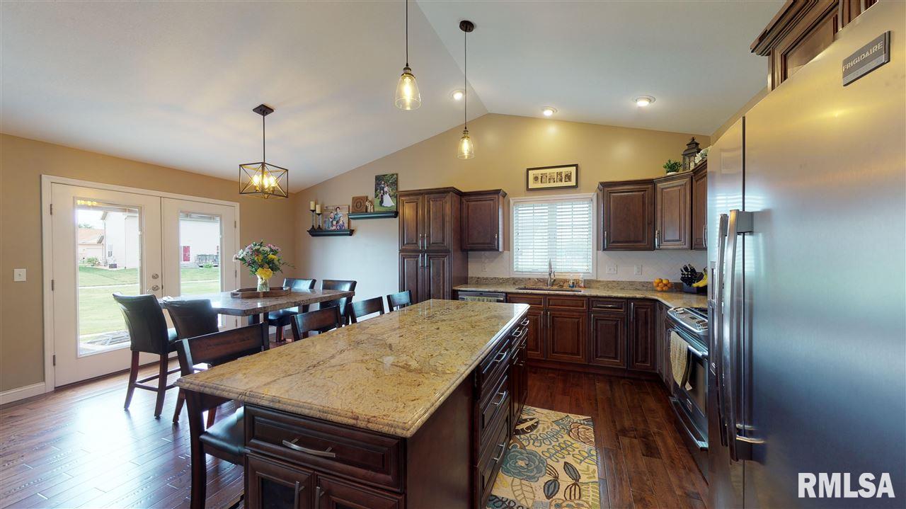 189 Yordy Road Morton, IL 61550 - Photo 9 of 30 Gallery Image 9
