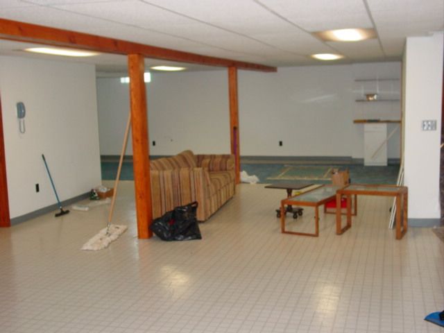 1143 Bembridge Drive Rochester, MI 48307 - Photo 15 of 16 31099448-14.JPG