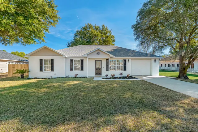 $245,000 | 5047 Poinsetta Avenue, Crestview, FL 32539