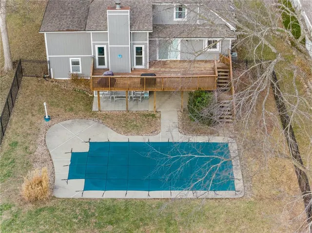 $379,000 | 1317 Northeast Quail Walk Drive, Blue Springs, MO 64014