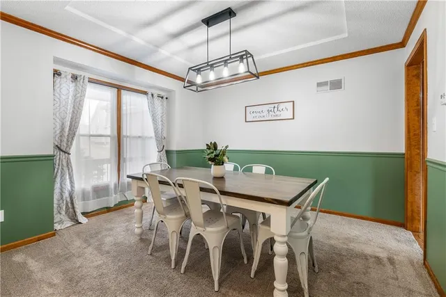 $379,000 | 1317 Northeast Quail Walk Drive, Blue Springs, MO 64014