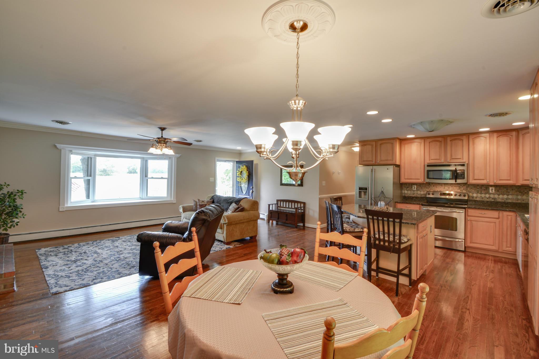 8159 Rogues Road Catlett, VA 20119 - Photo 7 of 26 Dining Room