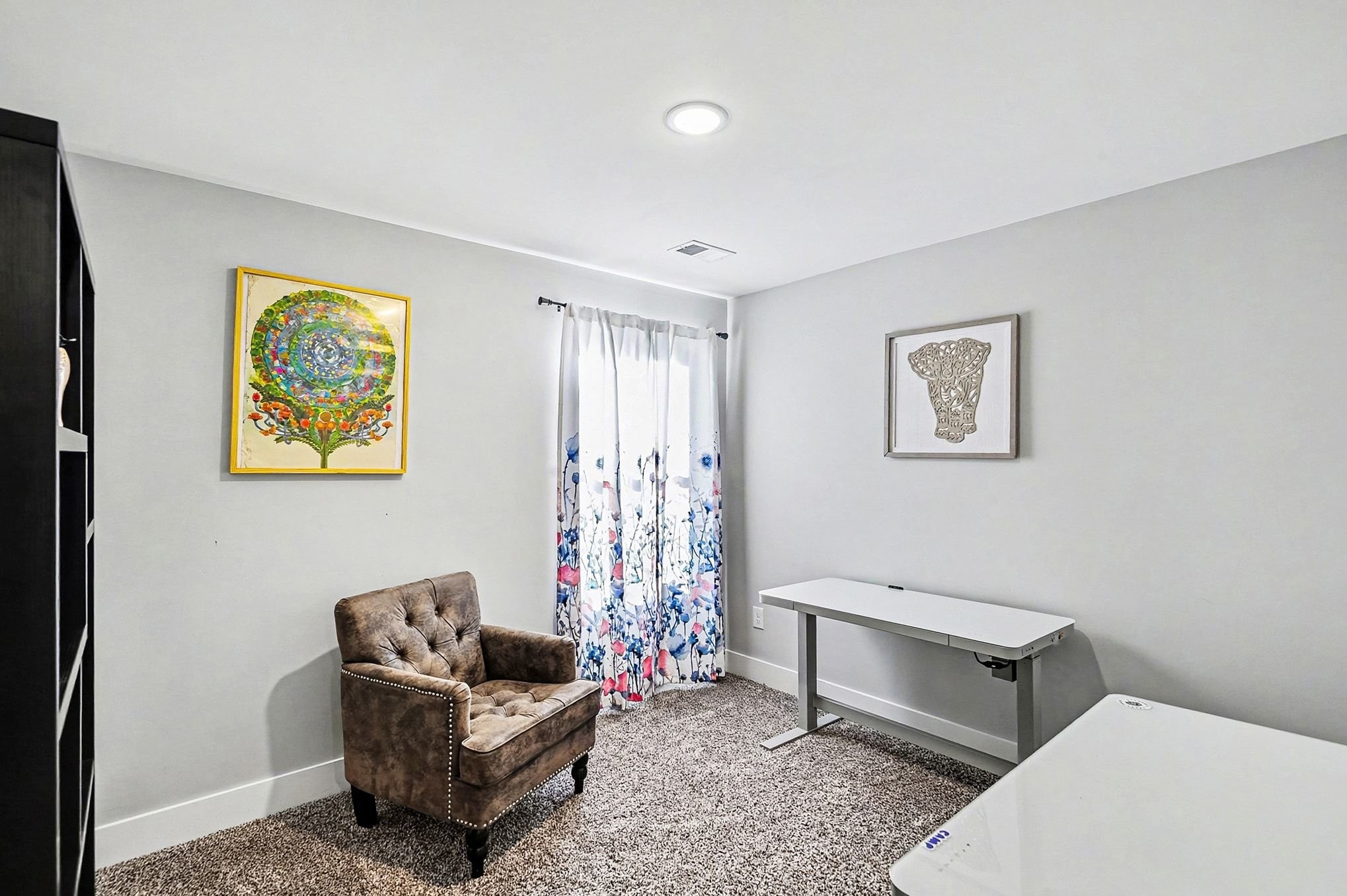 616 Bella Court Lebanon, TN 37087 - Photo 22 of 32 a living room with furniture and a window