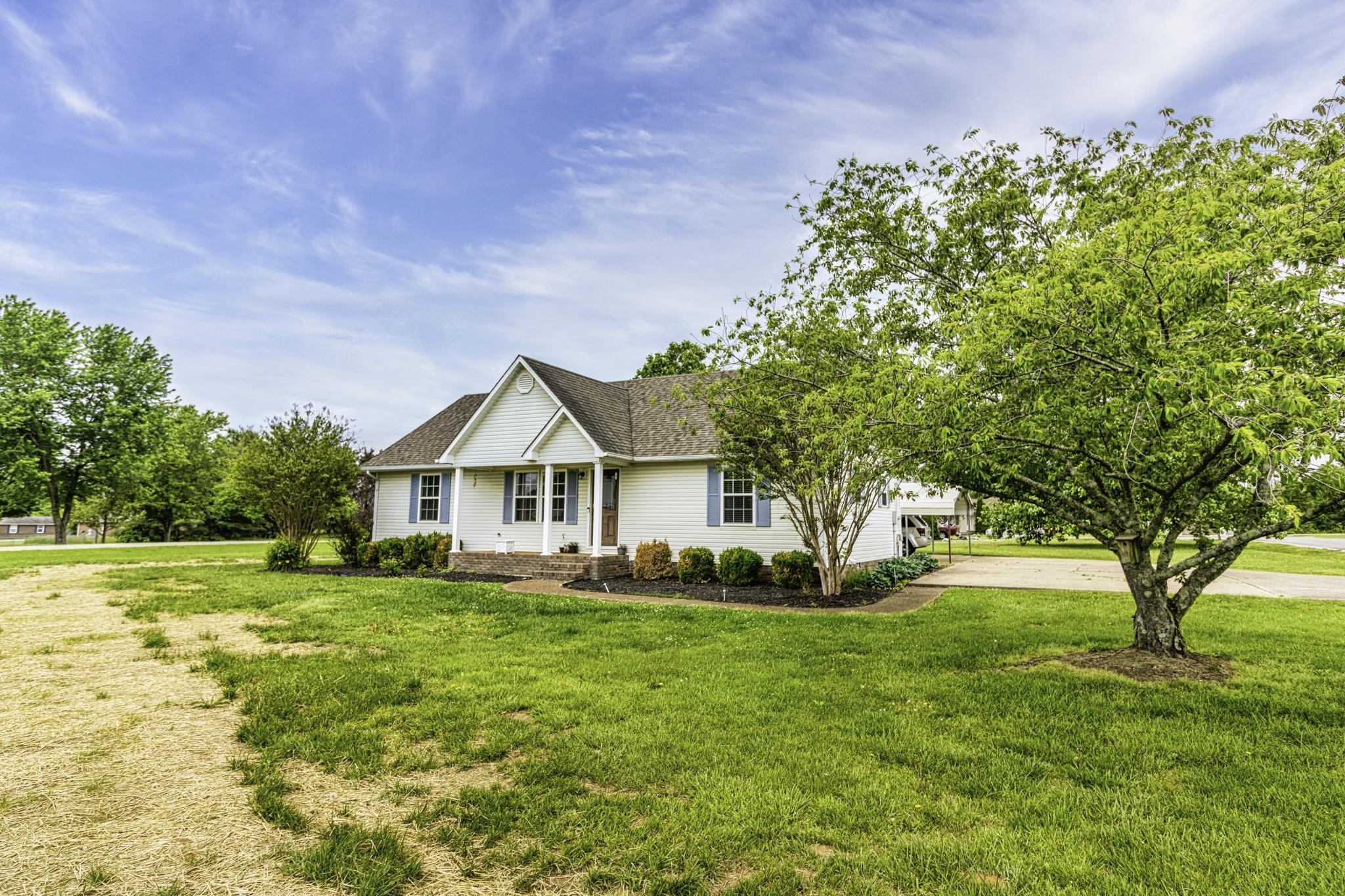 37 Community Road Lawrenceburg, TN 38464 - Photo 12 of 17 Gallery Image 12