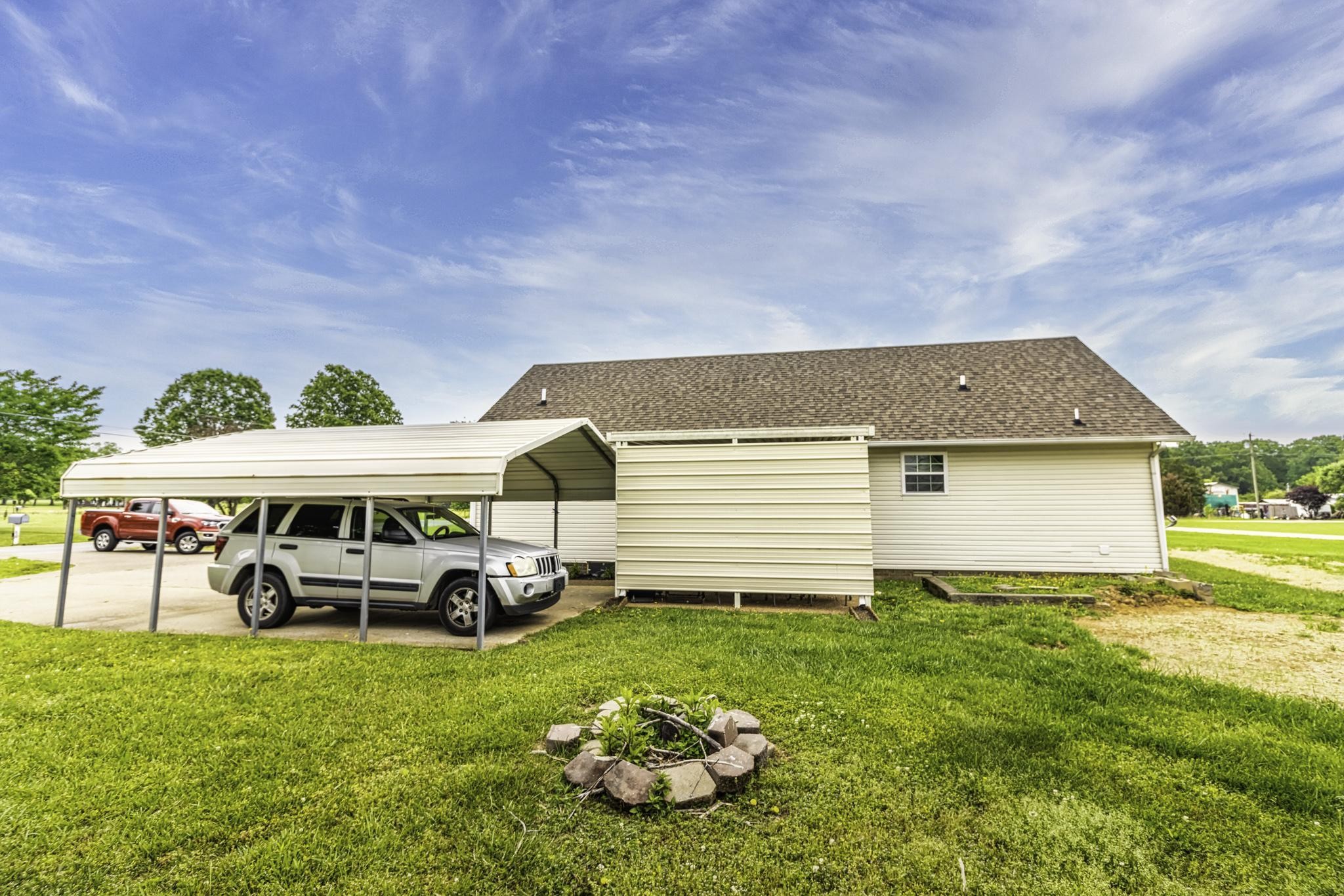 37 Community Road Lawrenceburg, TN 38464 - Photo 13 of 17 Gallery Image 13