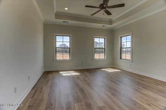 $623,750 | 1593 Tributary Drive, Hernando, MS 38632