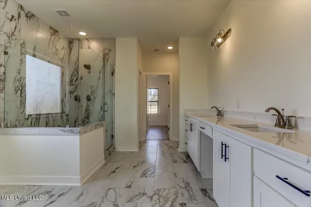 $623,750 | 1593 Tributary Drive, Hernando, MS 38632