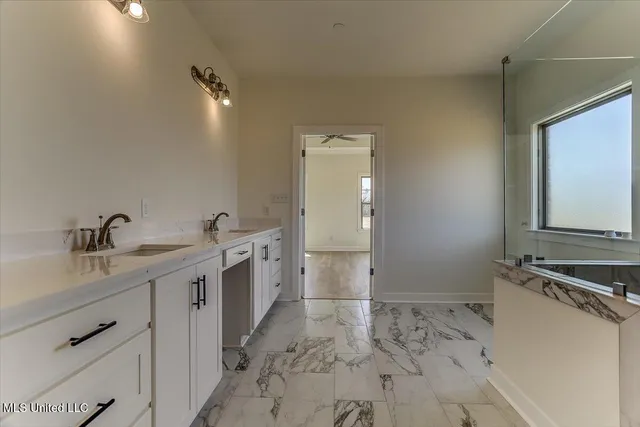 $623,750 | 1593 Tributary Drive, Hernando, MS 38632